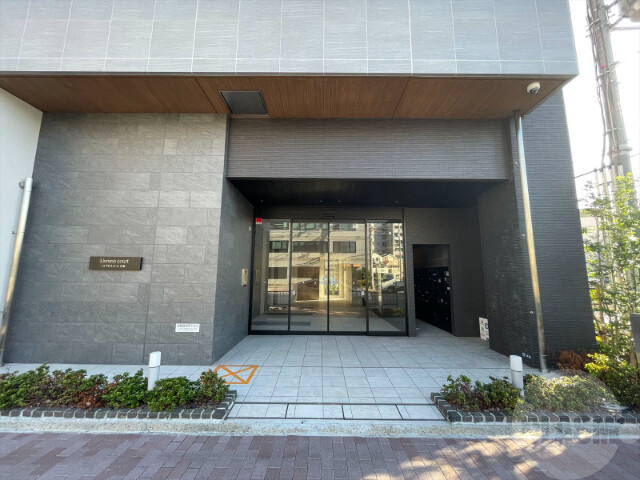 エントランス　綺麗なエントランスです