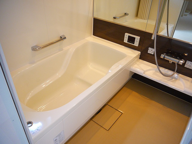 バス・シャワールーム　日々の疲れを癒すお風呂付です