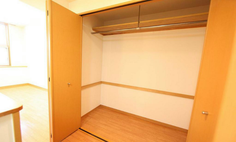 収納　洋室収納（クローゼット）