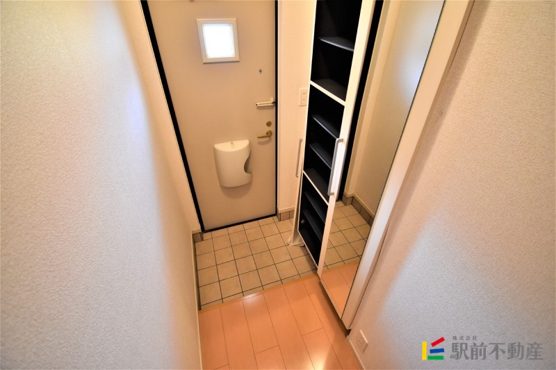 玄関　■類似室内イメージ■