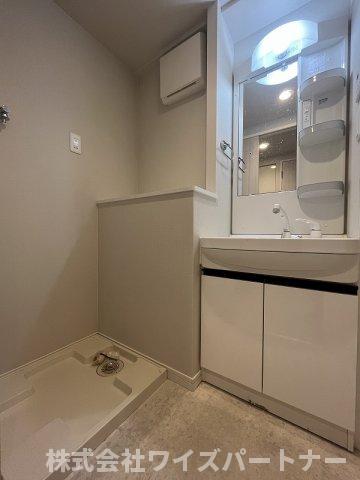 洗面設備　※別号室の為、現状優先。