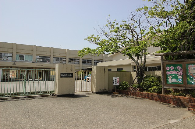 小学校　介良小学校（小学校）まで307m