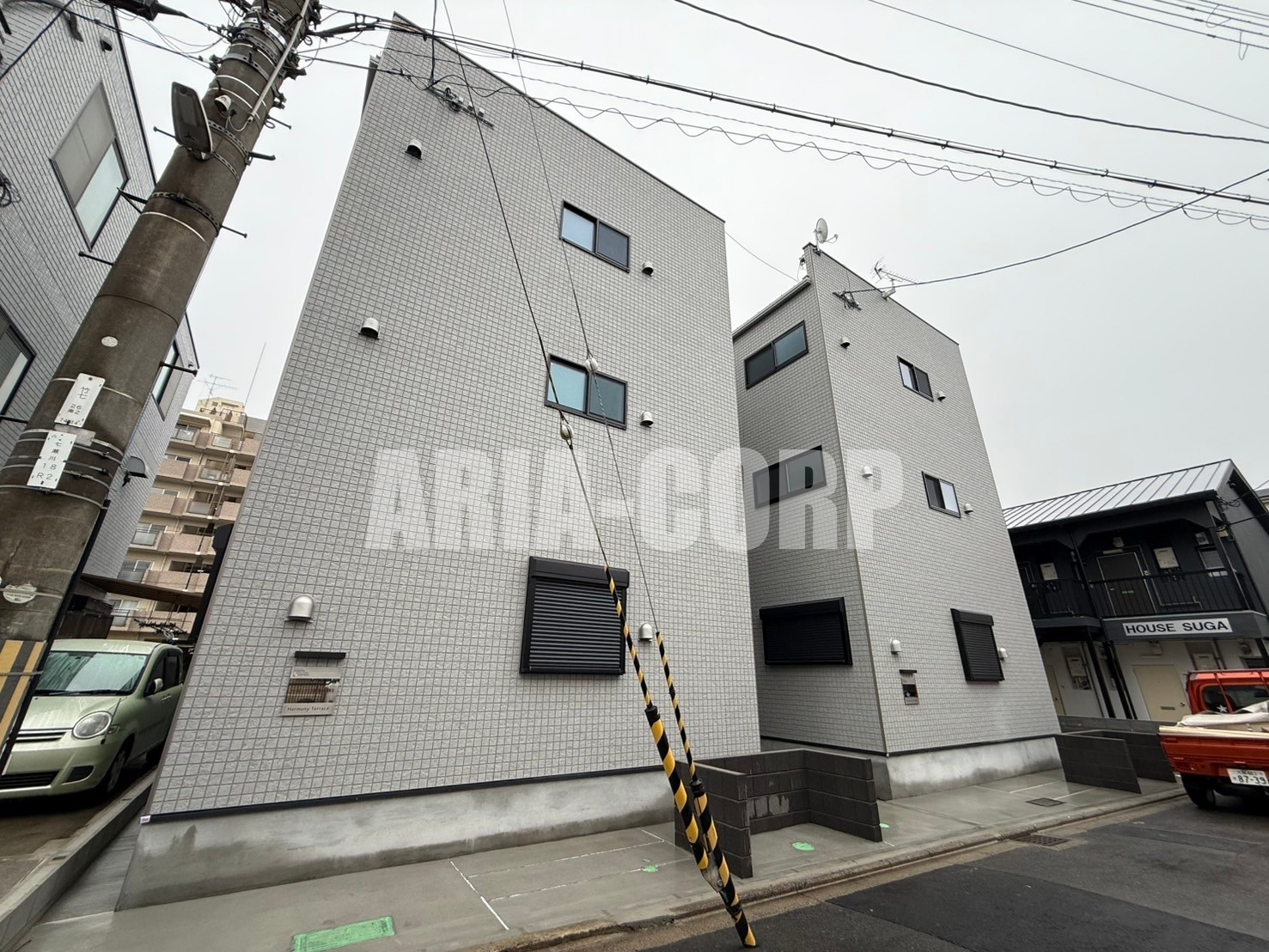 建物外観　2025年完成、大手ハウスメーカー施工のデザイナーズアパート