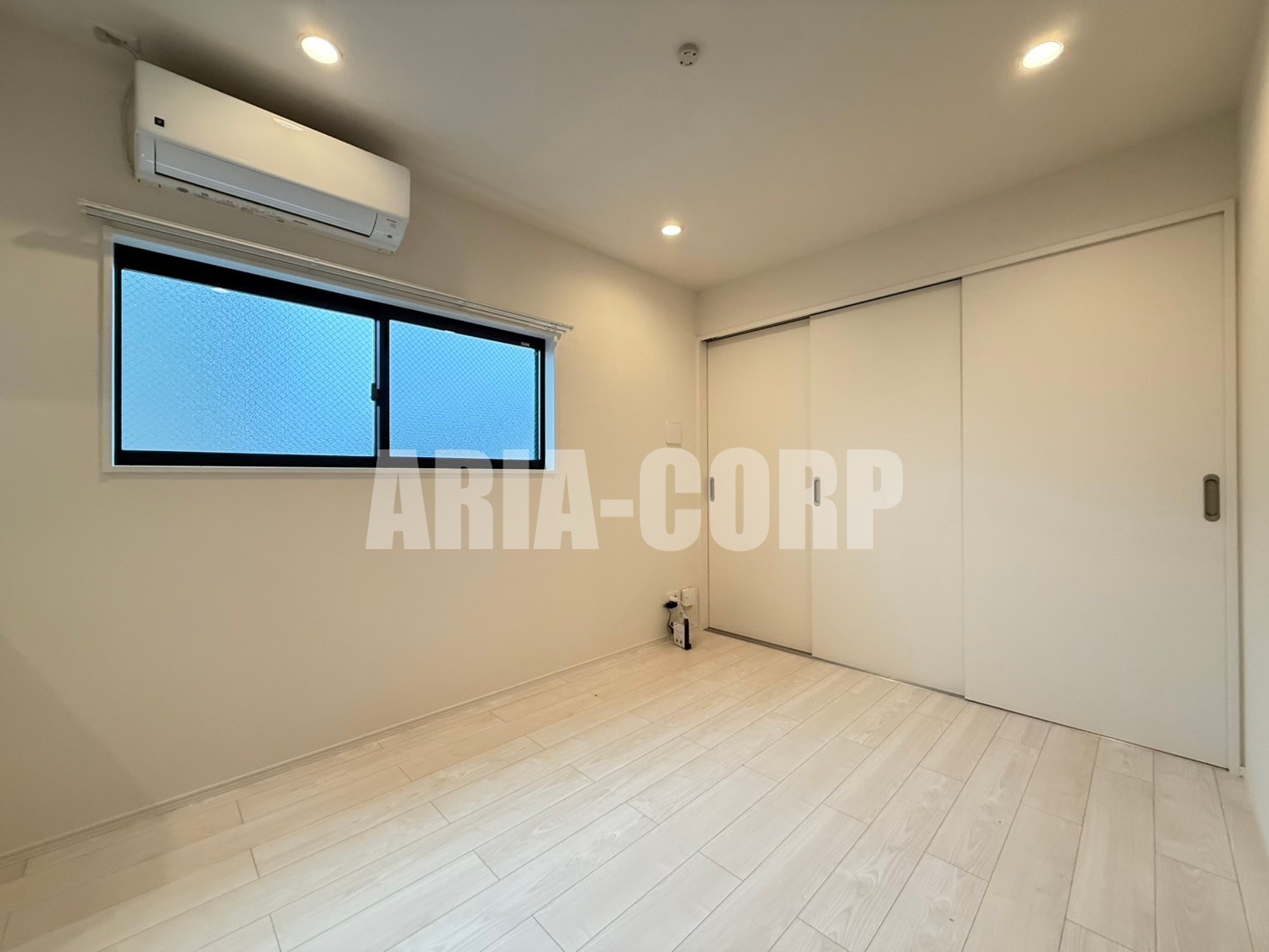 居室・リビング　白を基調とした統一感あるお部屋です！