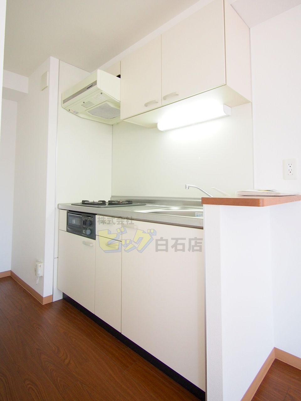 キッチン　人気の独立式システムキッチンです♪