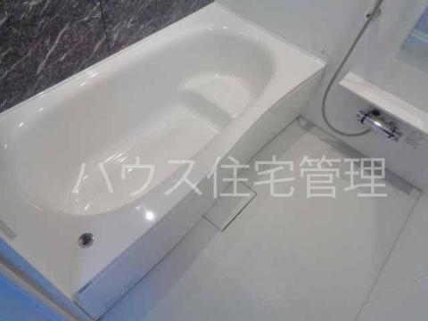 バス・シャワールーム　バス