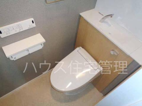 トイレ　シャワー付トイレ