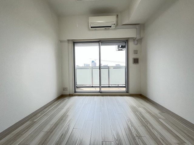 居室・リビング　ゆったりとした居間です