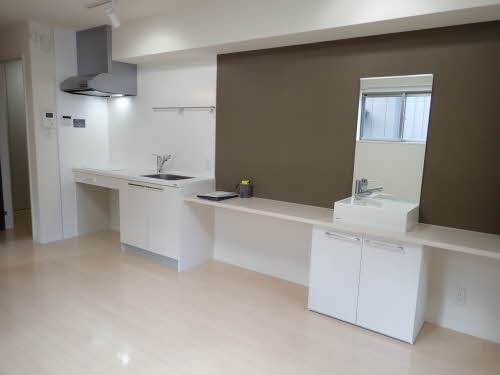 洗面設備　洗面台あります