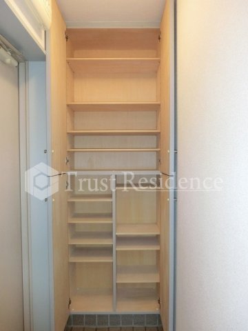 収納　別部屋参考写真