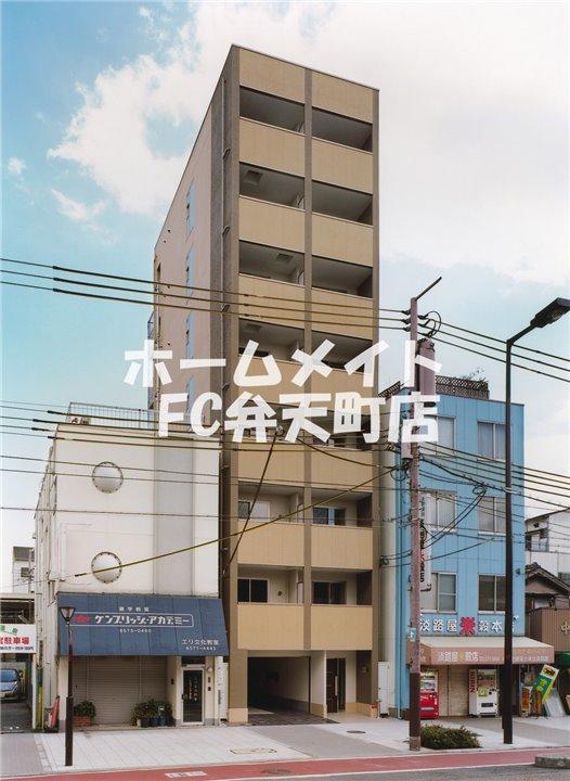 建物外観　外観は落ち着いています