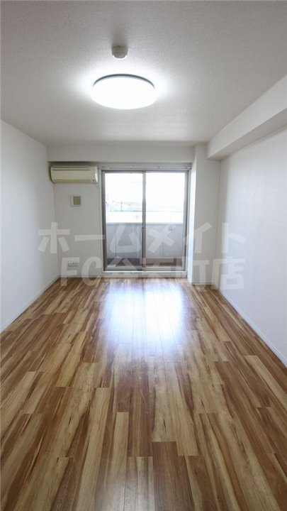 居室・リビング　使いやすい居間です