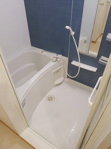 バス・シャワールーム　お風呂で日々の疲れを落としましょう