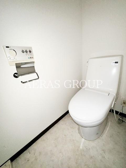 トイレ　別部屋同仕様タイプ