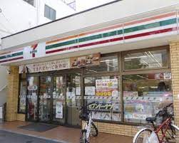 コンビニ　セブンイレブン世田谷駒澤大学南店（コンビニ）まで116m