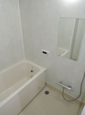 バス・シャワールーム　☆ゆったりくつろげるお風呂☆