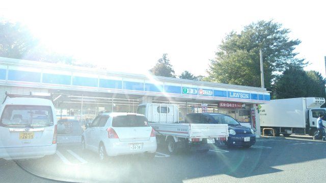 コンビニ　ローソン 横浜川井本町店（コンビニ）まで744m