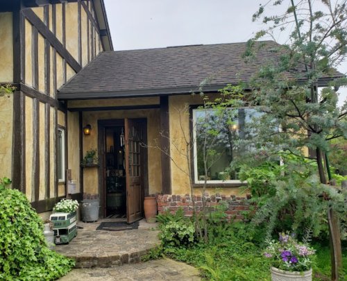 飲食店　モーリス（飲食店）まで1033m