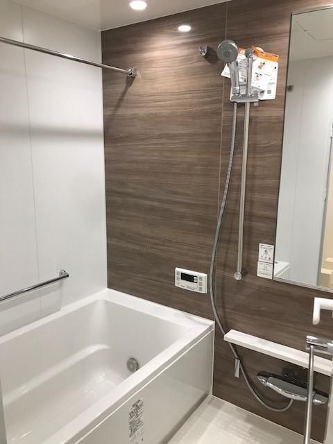 バス・シャワールーム　（別タイプ参考写真）S-RESIDENCE王子west　北区
