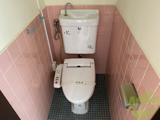 トイレ　各機能付きのトイレですので安心してご利用いただけます