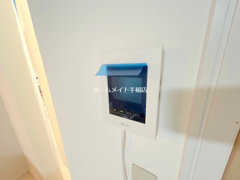 セキュリティ　モニター付きインターホンで安心です♪