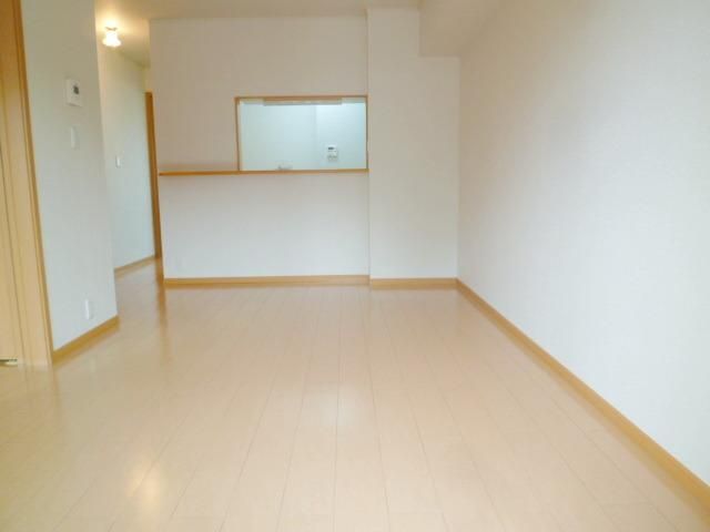 居室・リビング　広々１２．８帖