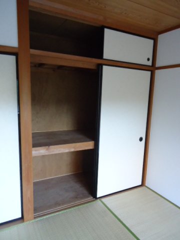 収納　たっぷりとした収納スペースです