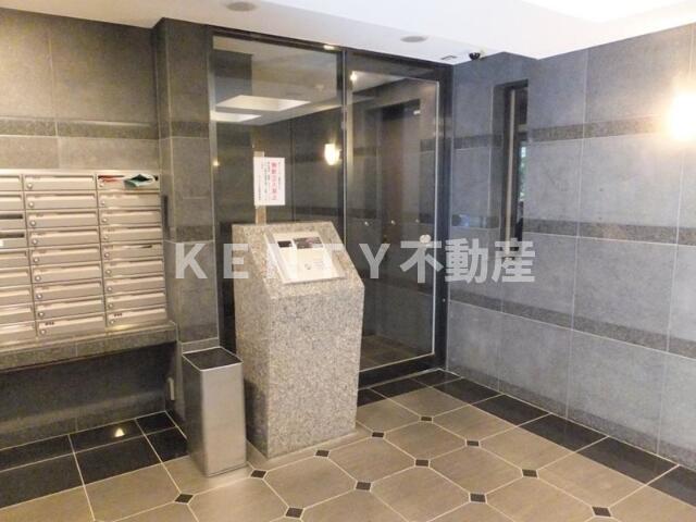 エントランス　毎日通るエントランスはこのようになっています