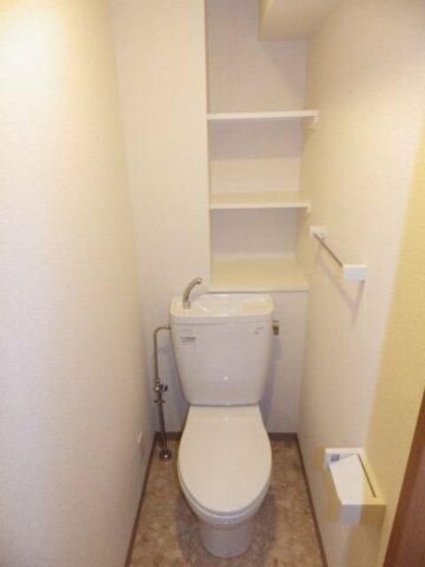 トイレ　※別部屋参考写真