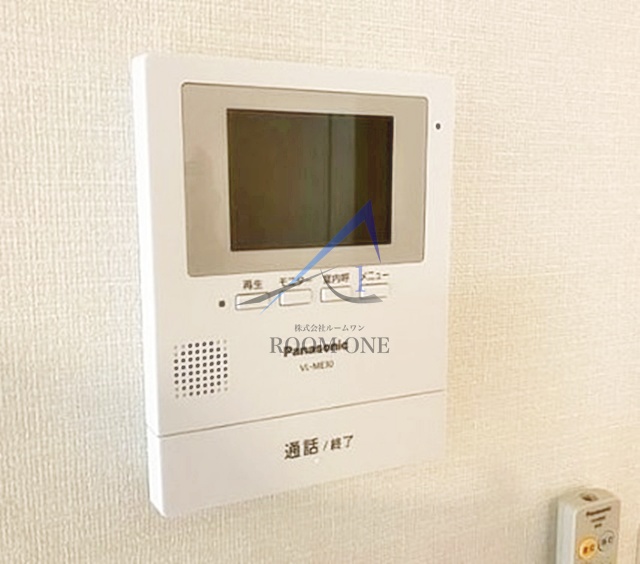 セキュリティ　モニター付きインターホンです。