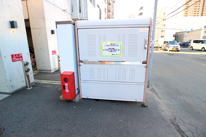 その他共有部分　ダストボックスです♪