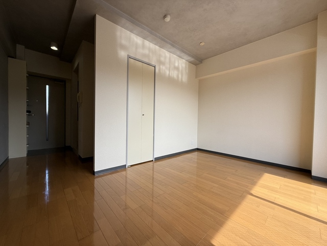 居室・リビング　※別部屋参考写真