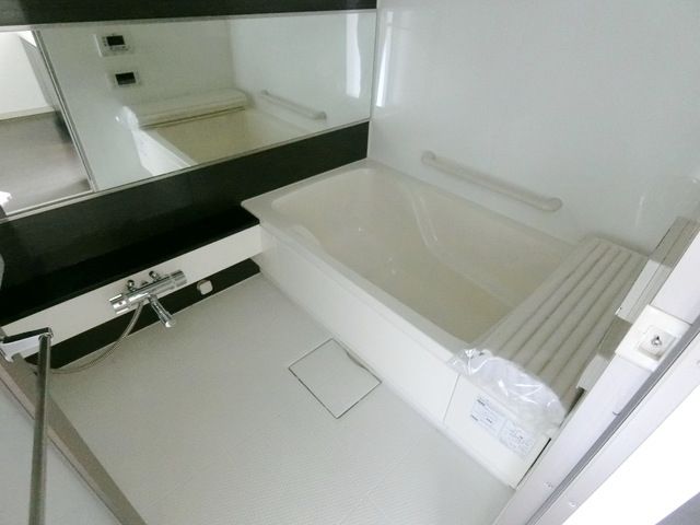 バス・シャワールーム　☆広いバスルーム☆
