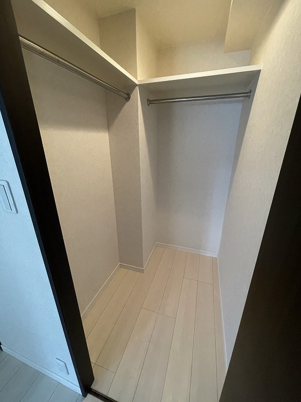 収納　ウォークインクローゼット