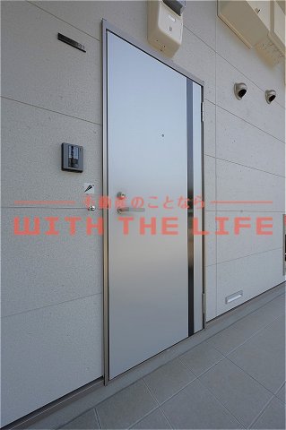 玄関　写真は同建築会社の同型同タイプです。