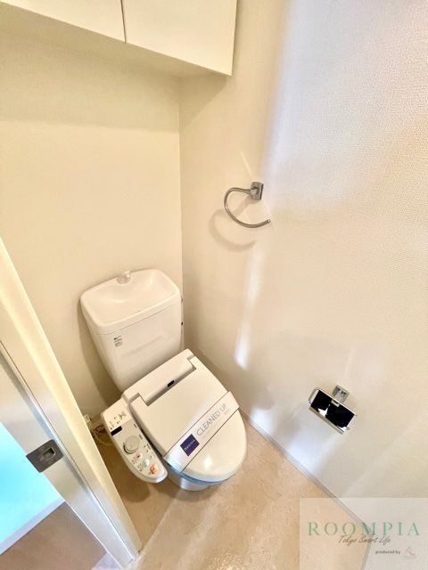 トイレ　※同タイプの別のお部屋です。