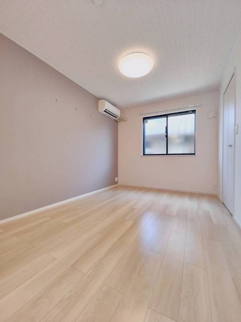 ゼロツー参番館の内装写真