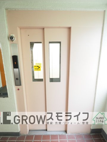 その他設備　エレベーターがあると荷物が多くても安心ですね