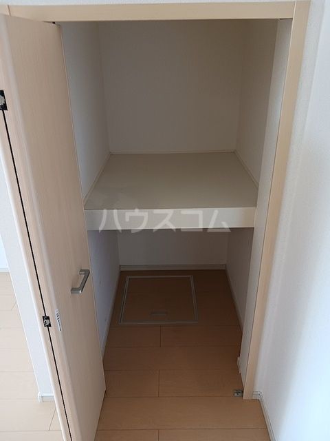 パーシモンIIの内装写真