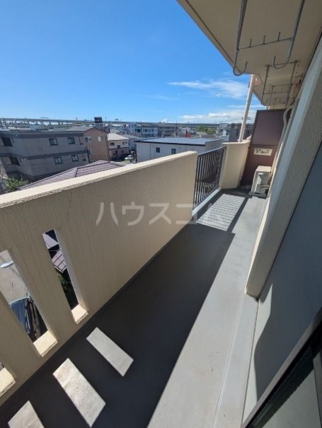 サンライズイーストMSの内装写真