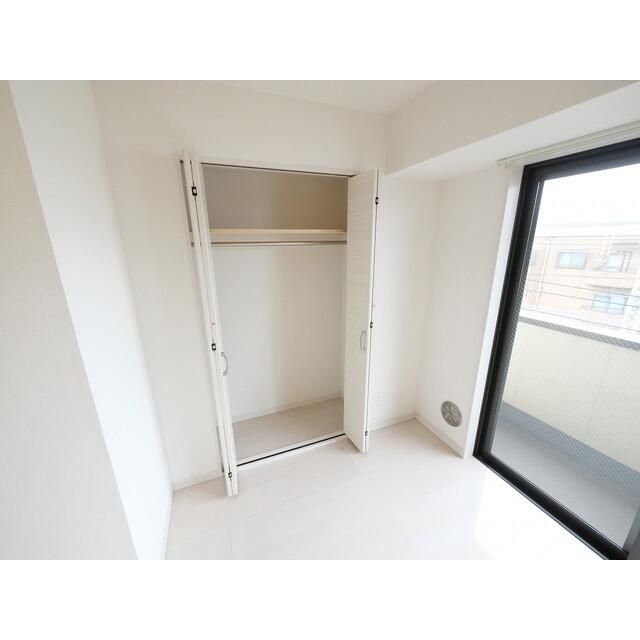 収納　（別タイプ参考写真）リテラス町屋 荒川区荒川７