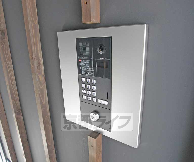セキュリティ　オートロック完備で安全です。