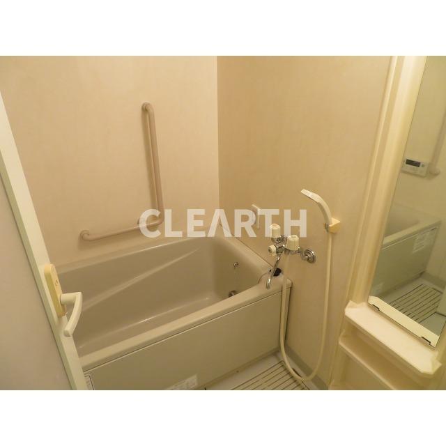 バス・シャワールーム　※同タイプ別のお部屋の写真です