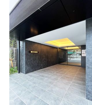 エントランス　建物の内部です