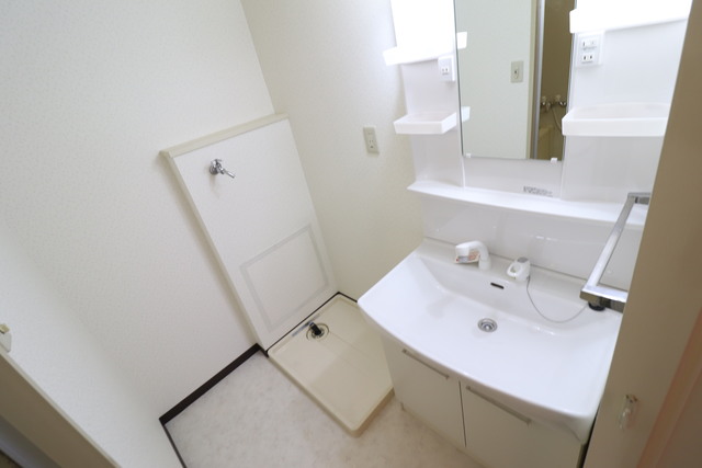 洗面設備　脱衣場