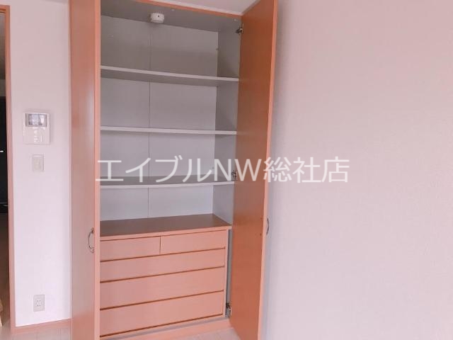 収納　収納（イメージ）