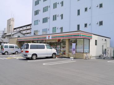 【奈良市大宮町のマンションのコンビニ】