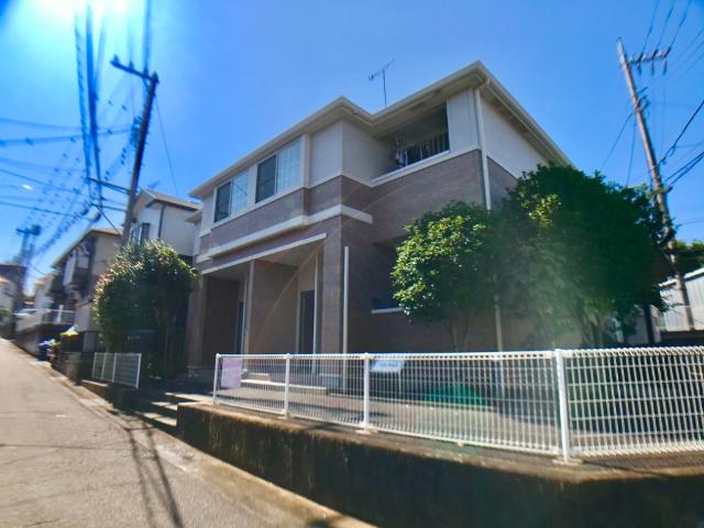 【小田原市前川のアパートの建物外観】