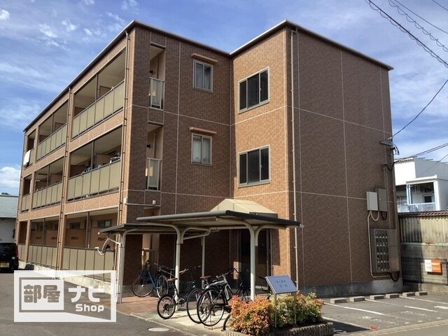 【フィネス宮川の建物外観】