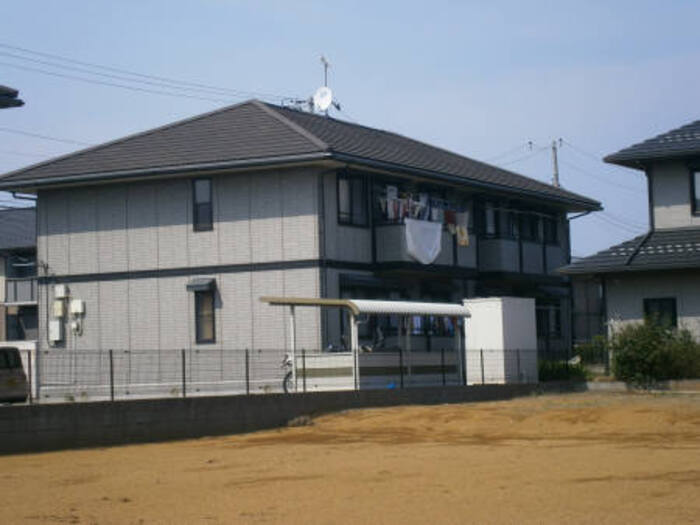 那珂郡東海村舟石川駅東のアパートの建物外観